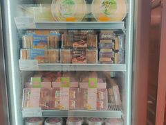 -皇冠幸福里动物奶油生日蛋糕(万达店)