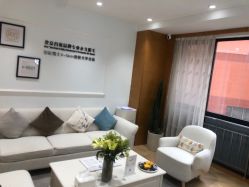 -HEYAN荷妍专业脱毛连锁机构