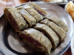 绿茶甜薄撑-洲心明记烧肉大粥(总店)