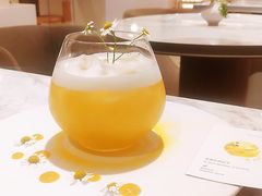 吉维尼的正午-théATRE 茶聚场(王府中環店)