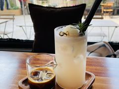 -转山咖啡(松柏社区店)