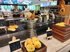 -昆山裕元花园酒店·温莎西餐厅