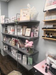 -摩睫+皮肤管理·科学美容中心