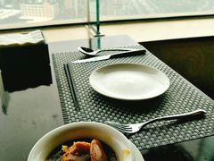 -荣誉国际酒店-云顶旋转餐厅