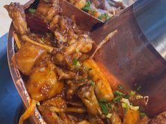 -老佛爷炭火蛙锅直营(清滨路总店)