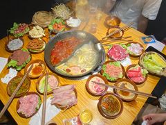 -乐闹闹重庆火鍋(民治店)