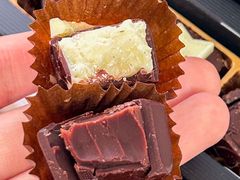 -Laderach 莱德拉(上海环贸iapm店)