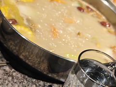 -辉哥火锅(虹桥路店)