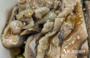 Tender Pan-Fried Grain-Fed Chicken Thighs