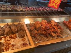 -四囍码头海鲜烧烤自助火锅(外滩南京东路悦荟广场店)