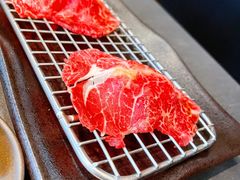 -铭牛烧肉·和牛海鲜自助(高新月牙湖店)