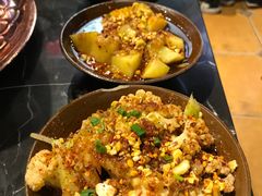 -巴四老城区炭火蛙锅(张江店)