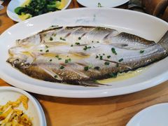 -品鲜村农家菜·阳澄湖大闸蟹(总店)