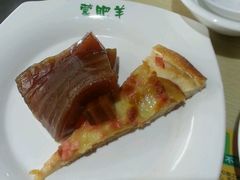 -蒙肥羊·酸汤潮牛·鲜牛肉火锅烤肉自助(岗顶店)