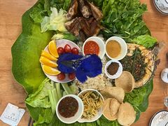 -沐毫傣泐云南菜孔雀宴•手抓饭傣味烧烤(曼听公园店)