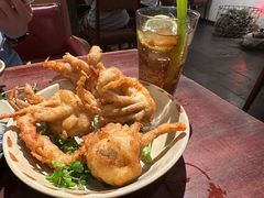 -Cuc Gach Quan Restaurant