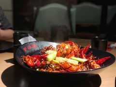 -沪小胖小龙虾(淮海中路旗舰店)