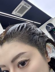 -Hair Co.一间沙龙