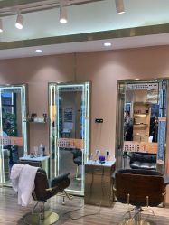 -一東造型烫发染发