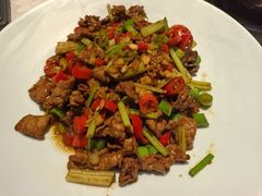 -鄱阳湖·江西小炒·瓦罐煨汤(五道口店)