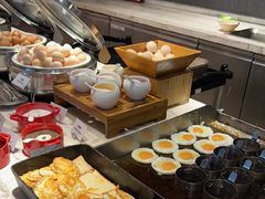 -筠咖啡西餐厅(上海国展宝龙丽筠酒店)