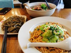 -李先生牛肉面大王(上海站南广场店)