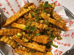 -江湖小牛·水煮牛排火锅(欧亚新生活购物广场店)