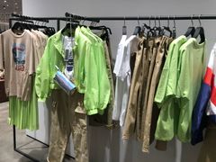 -URBAN REVIVO(西安Momopark店)