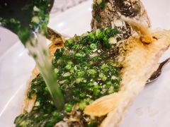 特色葱油飞鱼-岭南海晏楼(东晓南店)