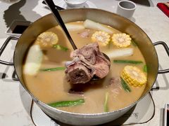 -肥仔文澳门猪骨煲(南京西路店)