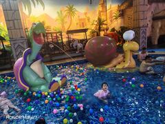 -泉城欧乐堡戏水湾艺术养生温泉