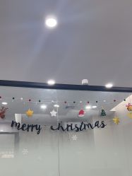 -苗方清颜专业祛痘·皮肤管理