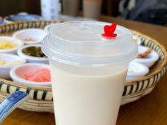 都匀毛尖奶茶-包整·丝娃娃(一览甲秀楼风景店)