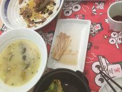 -精悦蓉(松江万达广场店)