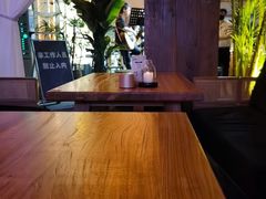 靠窗位-不二·民谣音乐餐吧(长沙店)
