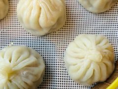 虾仁鲜肉小笼包-海味当家·蒸锅海鲜(星海公园店)