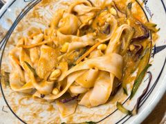-陇上秦轩西安biangbiang面(朝龙汇店)