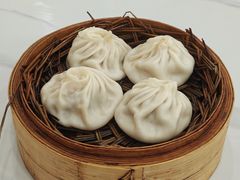 -老西白点心店