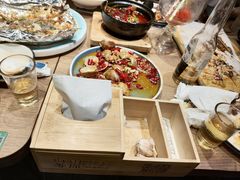 -街角等你.大连海鲜烧烤.经典铁板海鲜串(西安路店)