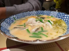 -荣家黄鱼面(前滩太古里店)