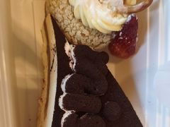 -松咖啡自助餐厅·松北香格里拉