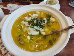 -川流不息·地道川菜·小龙虾(松东路店)