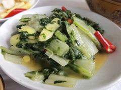 炒时蔬-明升萝卜汤