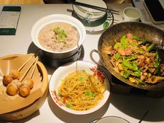 -费大厨辣椒炒肉(高铁吾悦广场店)
