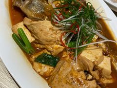 大连小船焖鱼-小船渔村•大连菜•大连焖鱼(黄河路店)