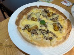芝士牛肝菌飞饼-甘思咪哚·云南艺术餐厅(天河广百店)