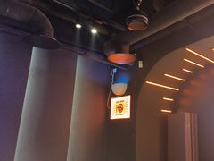 -鸣记脆皮烤鱼·海鲜烤鱼(三八广场店)