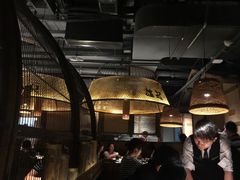大堂-哥老官重庆美蛙鱼头(西湖银泰十一哥店)