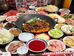 -沸炉重庆老火锅(军事博物馆店)