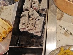 -破瓦寒窑·地摊烤羊排